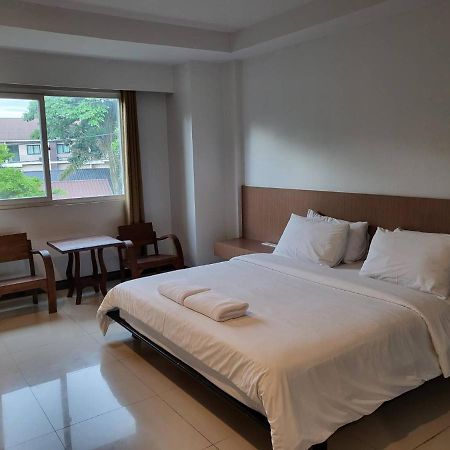 The Square Rayong Hotel Exterior photo
