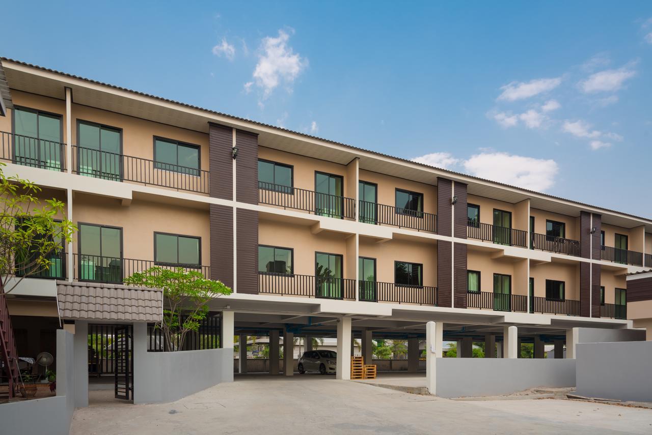 The Square Rayong Hotel Exterior photo